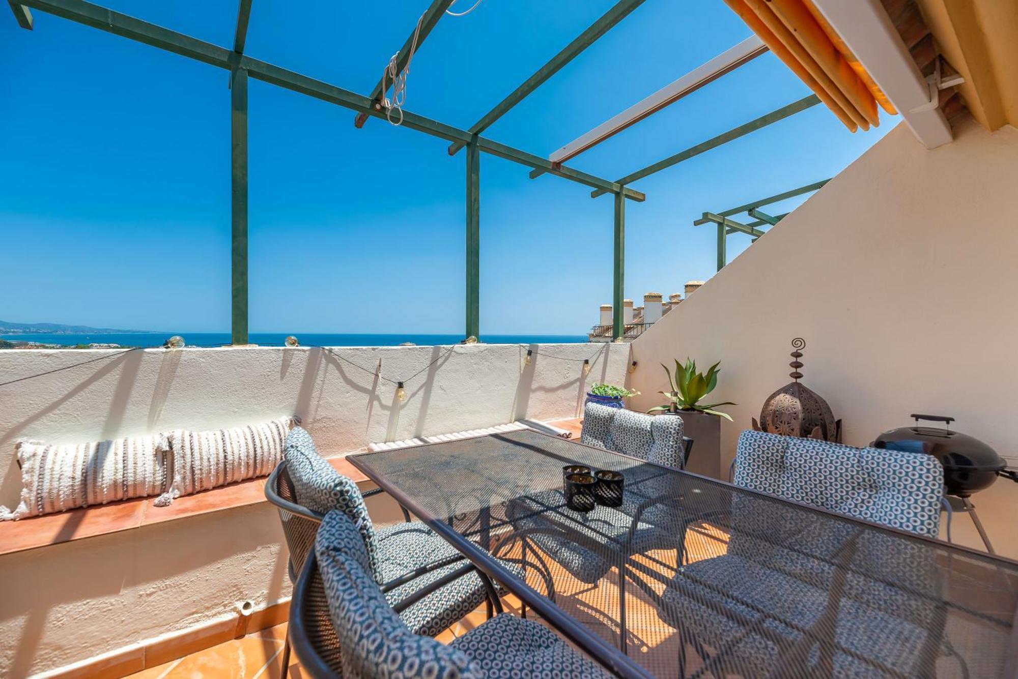Elegant 2 Bdrm Penthouse With Bbq And Pools Apartment Marbella Luaran gambar