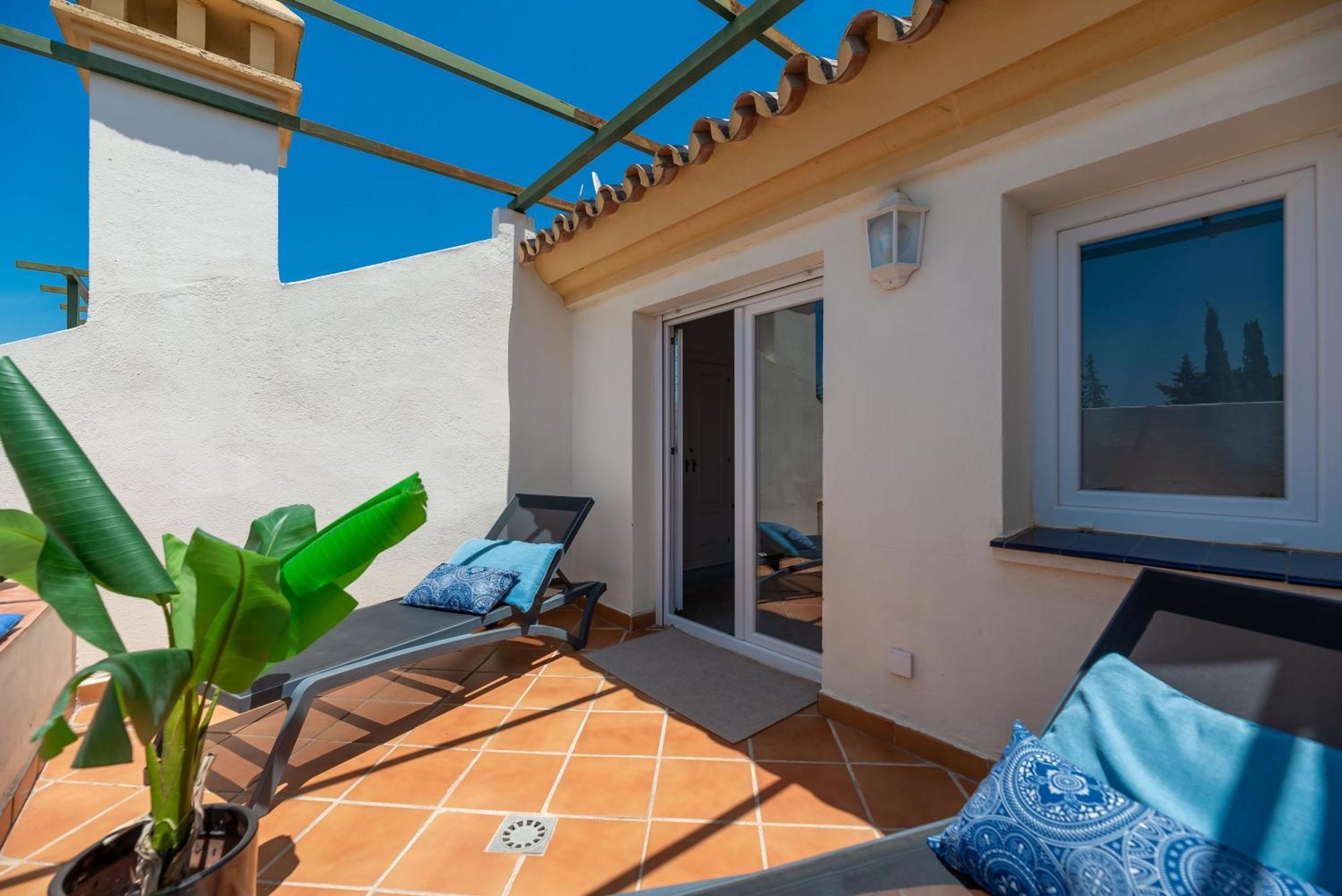 Elegant 2 Bdrm Penthouse With Bbq And Pools Apartment Marbella Luaran gambar